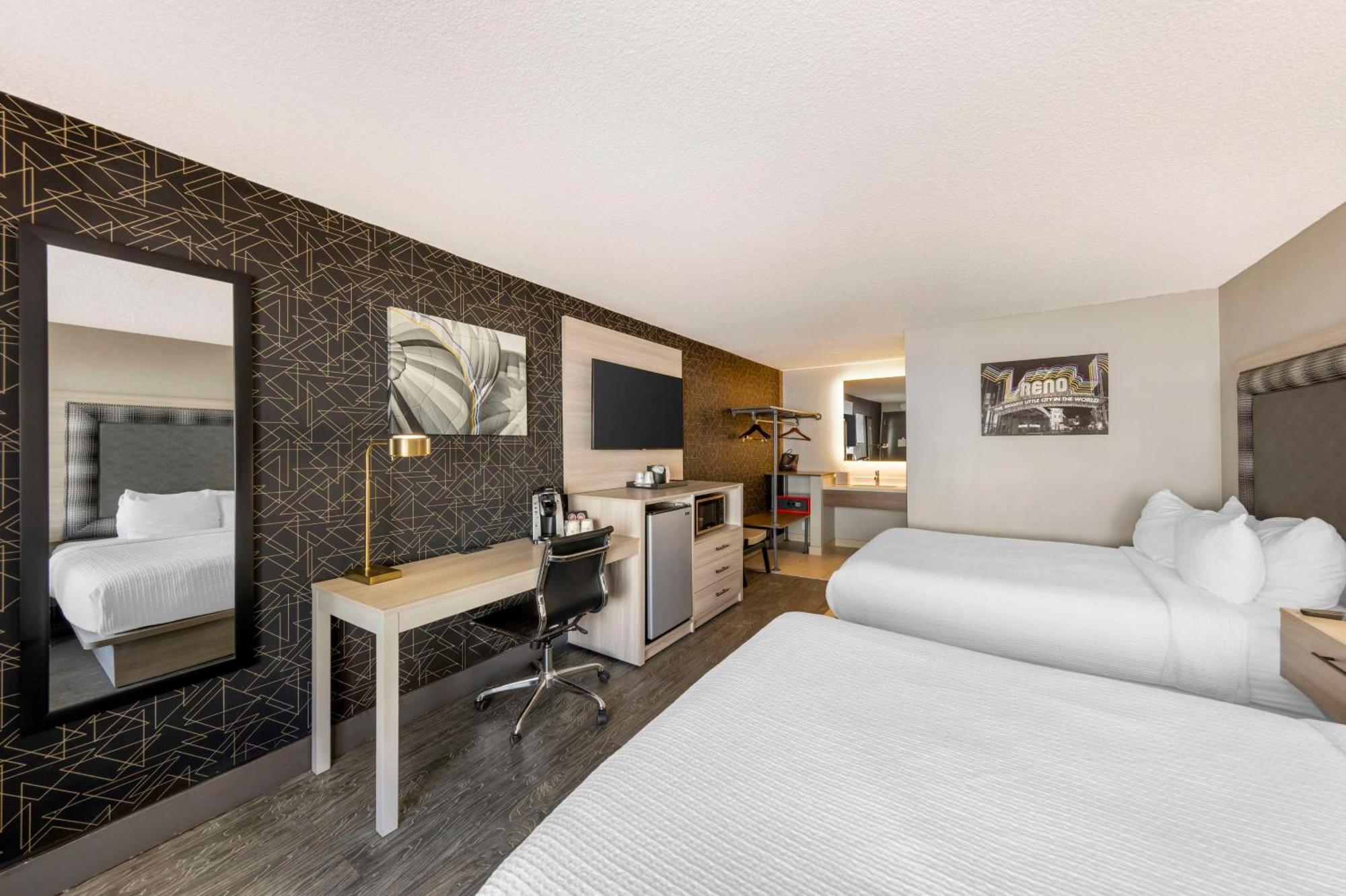 Aiden By Best Western South Reno Exterior photo