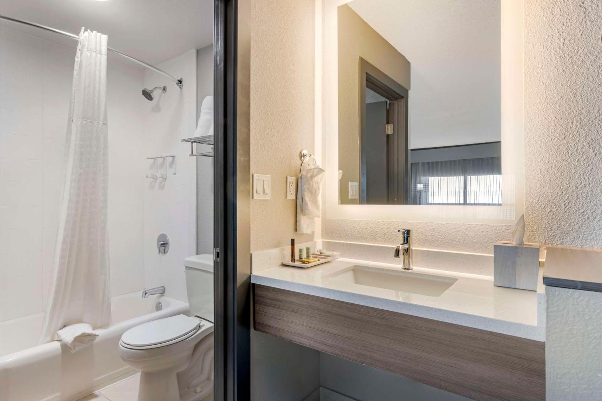 Aiden By Best Western South Reno Exterior photo