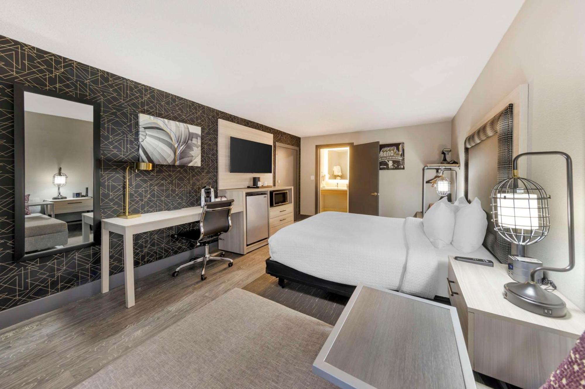 Aiden By Best Western South Reno Exterior photo